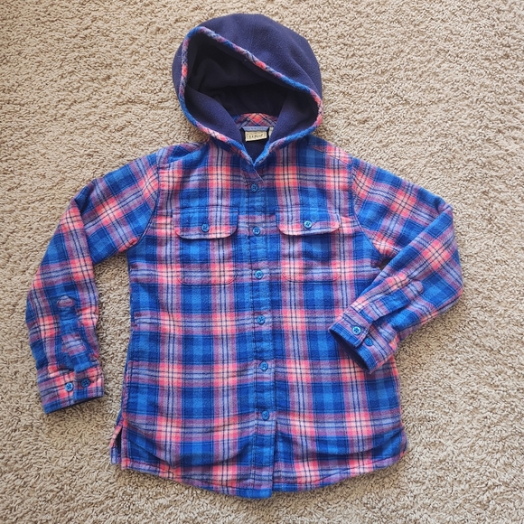 L.L. Bean Tops - L.L. BEAN Women’s Hoodie Small Blue Pink Fleece Lined Plaid Work Barn Chore